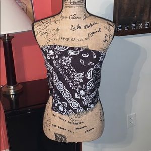 Crop bandana style top
